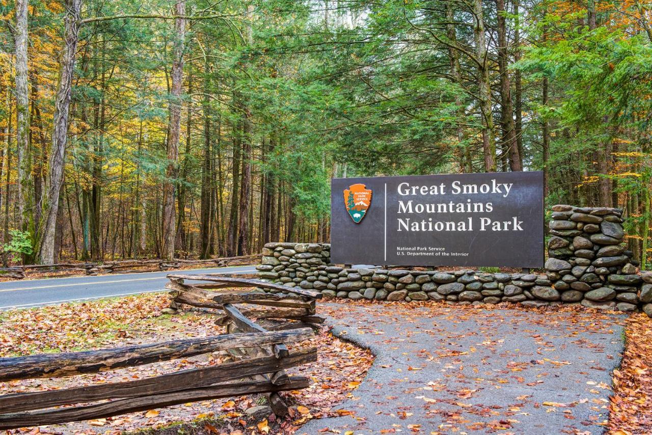 Hemlock Manor Villa Gatlinburg Dış mekan fotoğraf